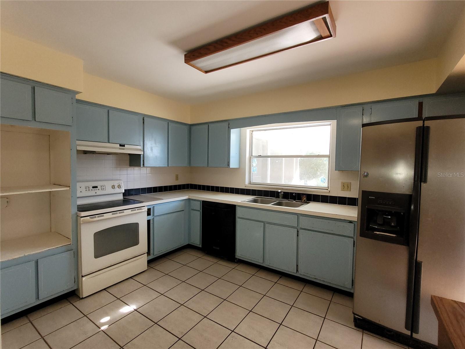 JUNGLE SHORES 2, ST PETERSBURG, FL, 33710