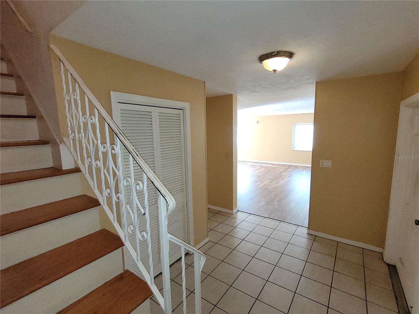 JUNGLE SHORES 2, ST PETERSBURG, FL, 33710