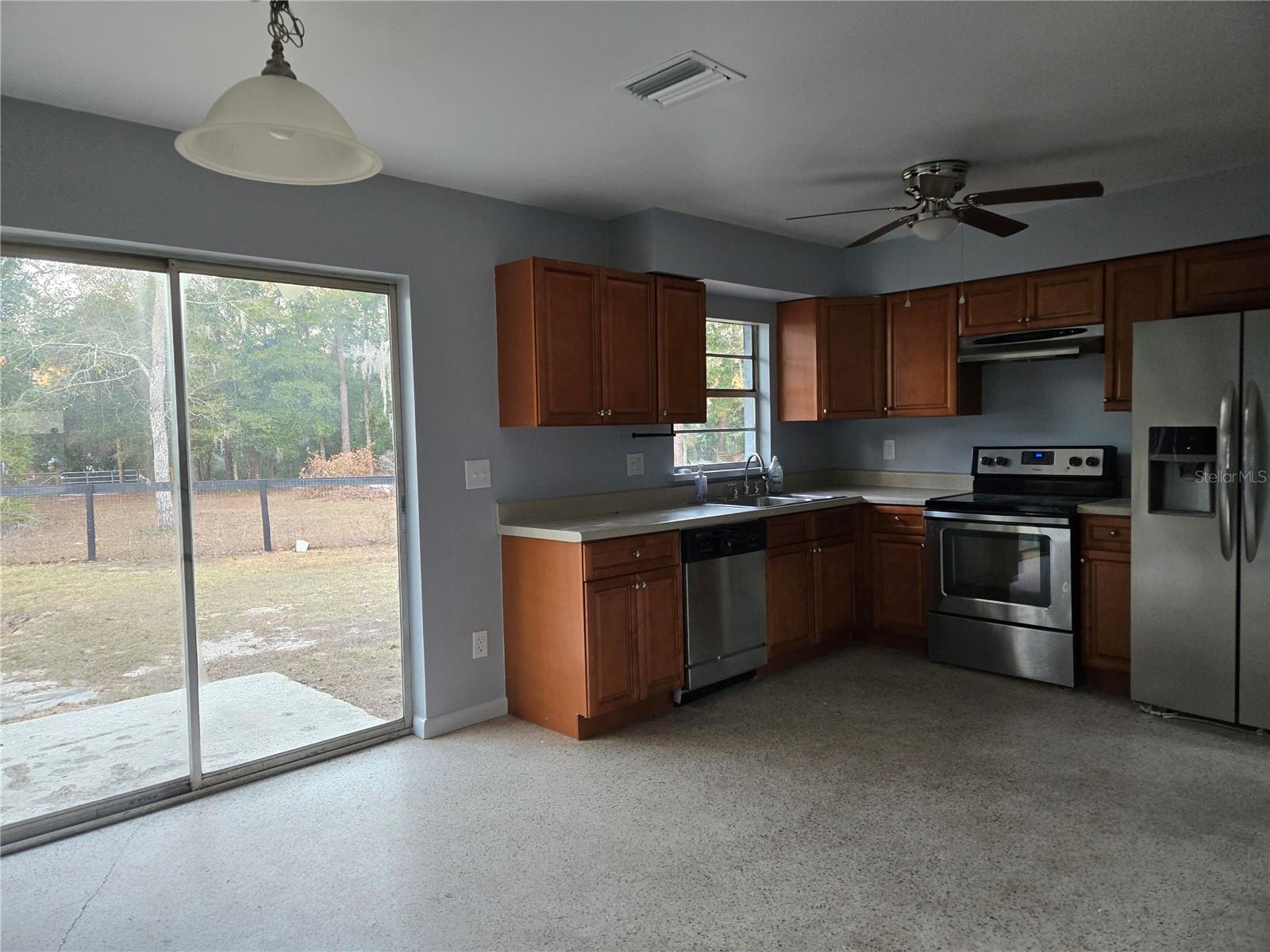 4061 E SEMINOLE LN, DUNNELLON, FL, 34434