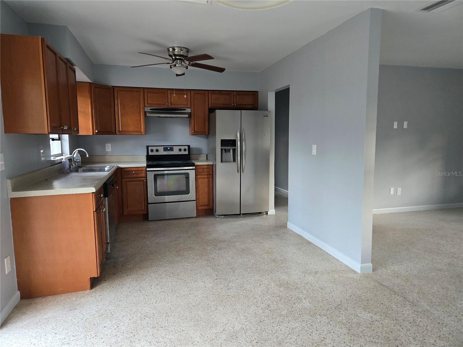 4061 E SEMINOLE LN, DUNNELLON, FL, 34434