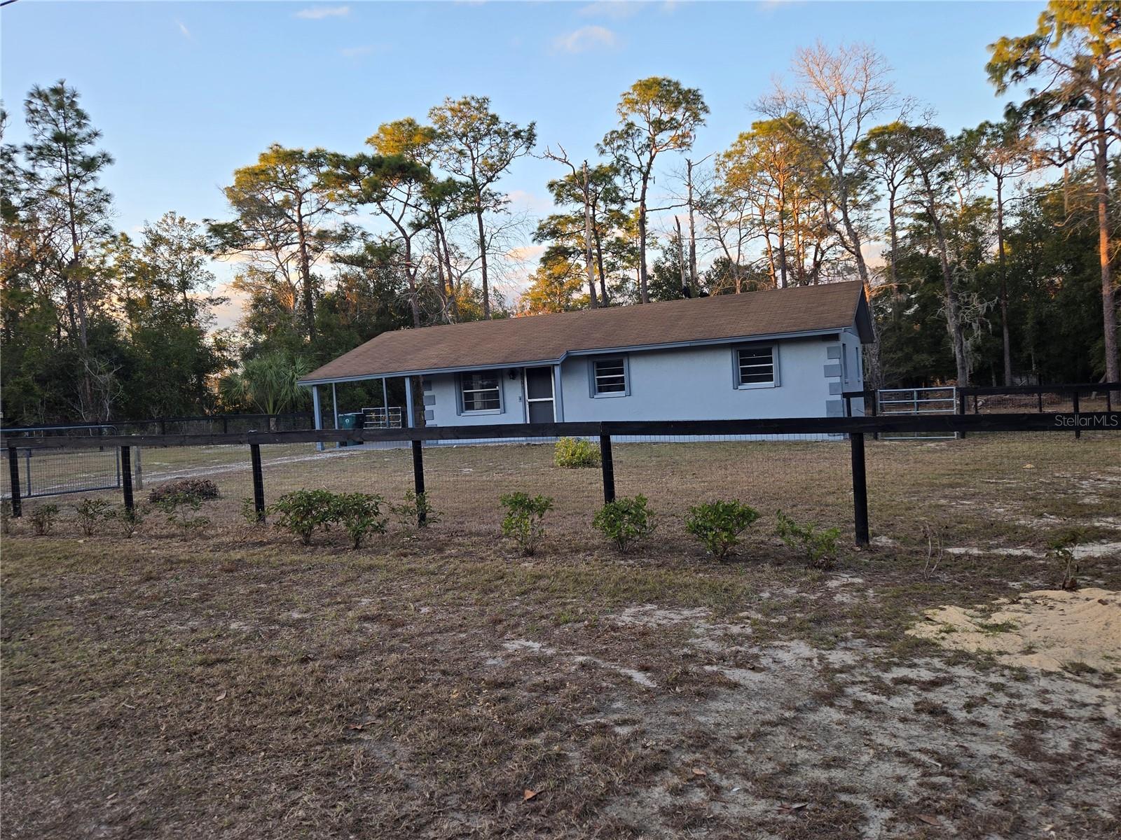 4061 E SEMINOLE LN, DUNNELLON, FL, 34434