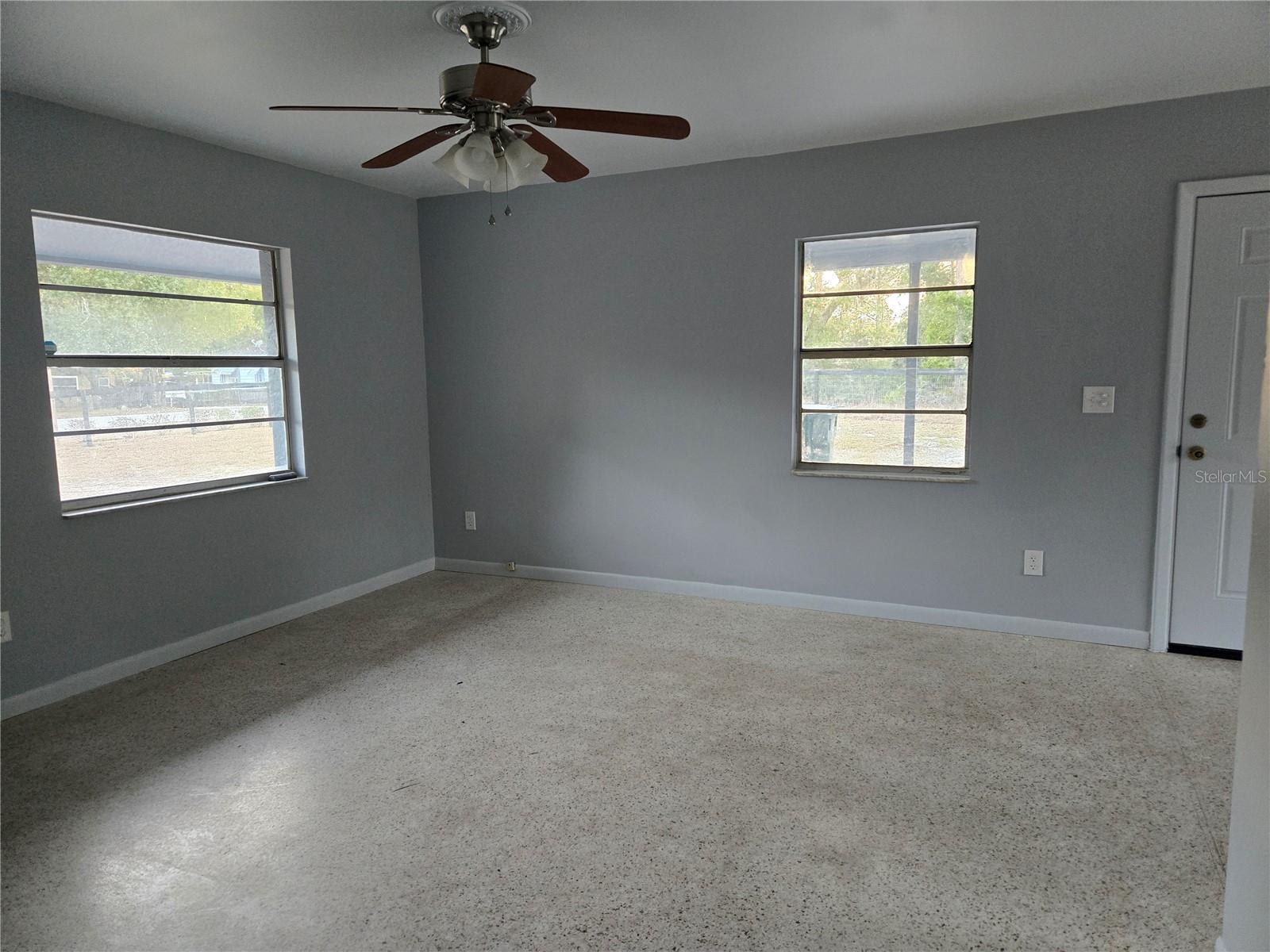 4061 E SEMINOLE LN, DUNNELLON, FL, 34434