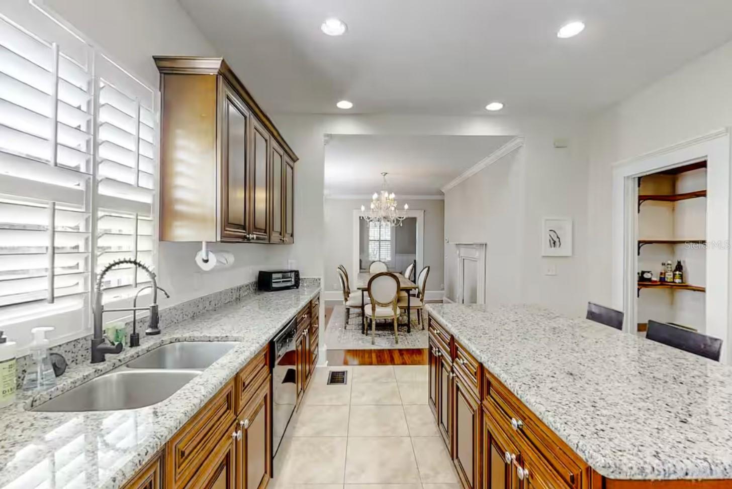 510 E AMELIA AVE, TAMPA, FL, 33602