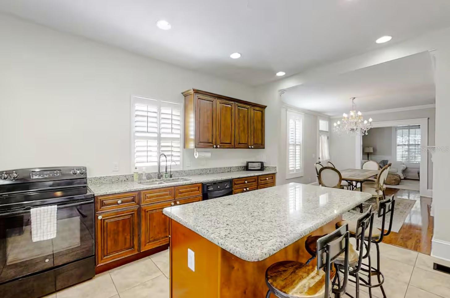 510 E AMELIA AVE, TAMPA, FL, 33602
