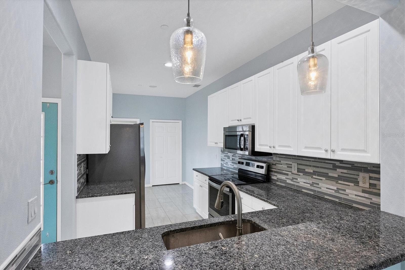 640 BACK NINE DR, VENICE, FL, 34285