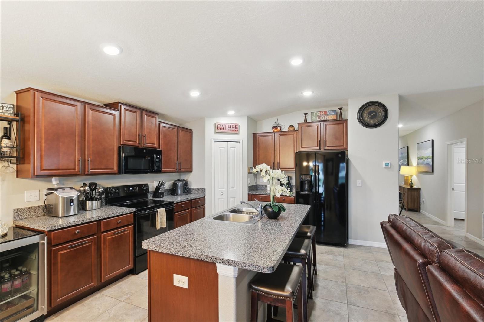 13230 WILDFLOWER MEADOW DR, RIVERVIEW, FL, 33579