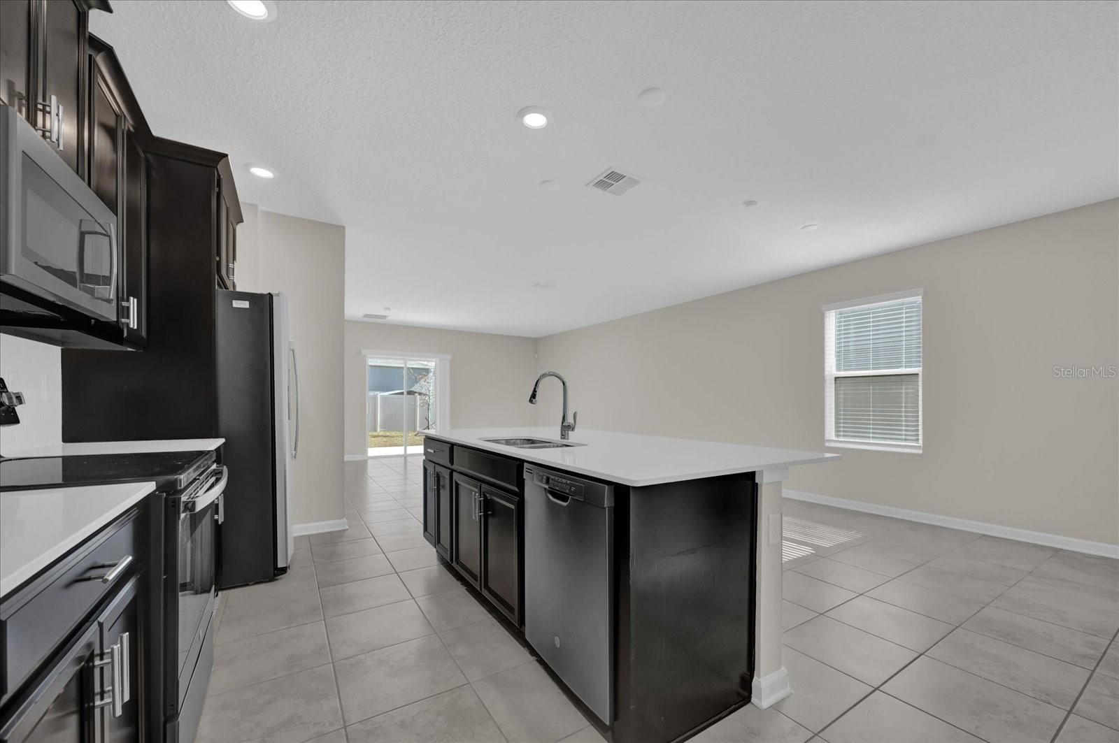 2826 ALDER BERRY BLVD, OCOEE, FL, 34761