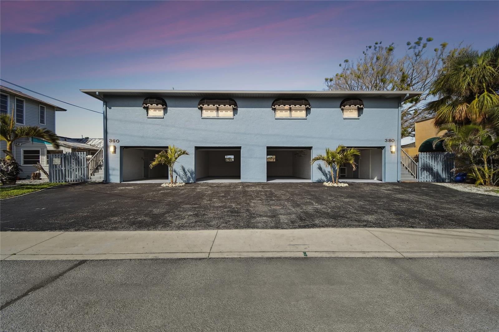 360 137TH AVENUE CIR, MADEIRA BEACH, FL, 33708