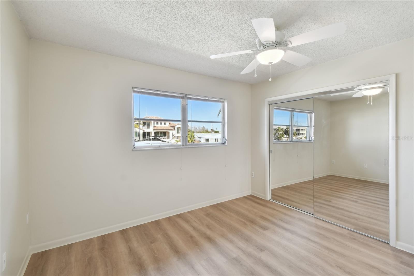 360 137TH AVENUE CIR, MADEIRA BEACH, FL, 33708