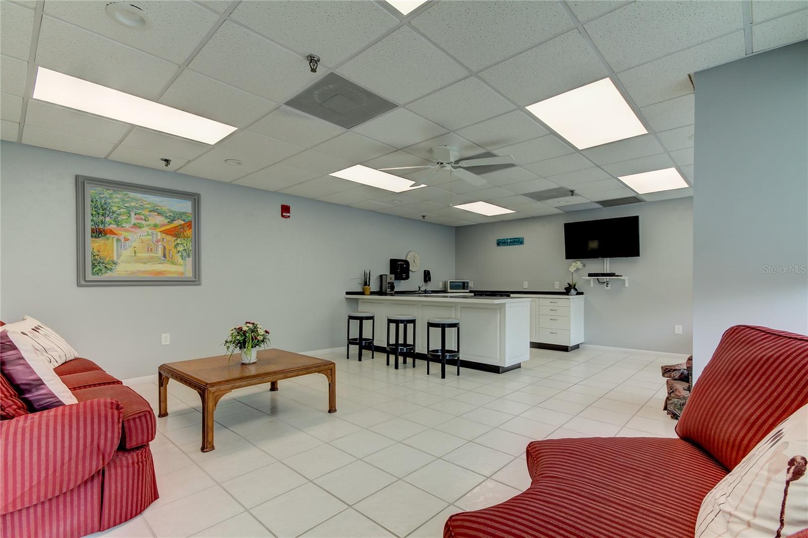 7050 SUNSET DR S #208, SOUTH PASADENA, FL, 33707