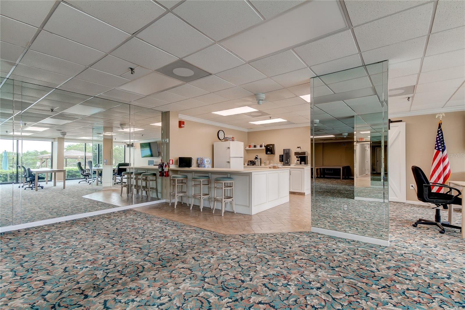 7050 SUNSET DR S #208, SOUTH PASADENA, FL, 33707