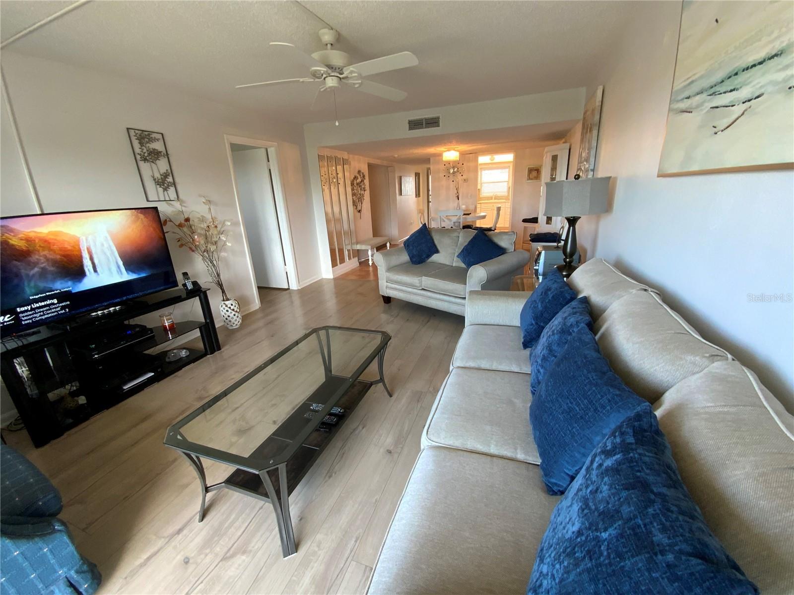 7050 SUNSET DR S #208, SOUTH PASADENA, FL, 33707