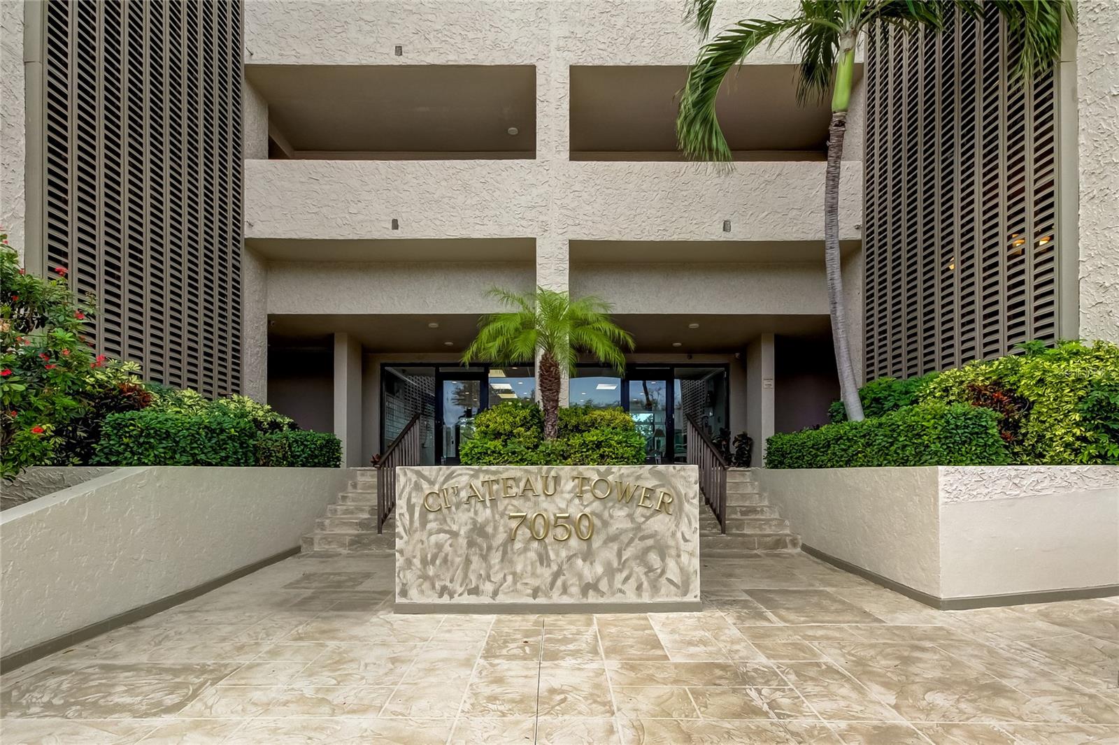 7050 SUNSET DR S #208, SOUTH PASADENA, FL, 33707