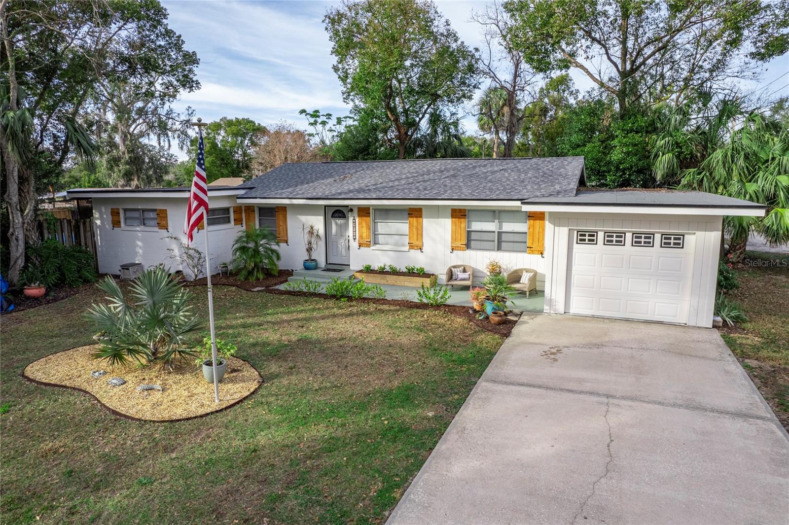 900 MULBERRY ST, FRUITLAND PARK, FL, 34731