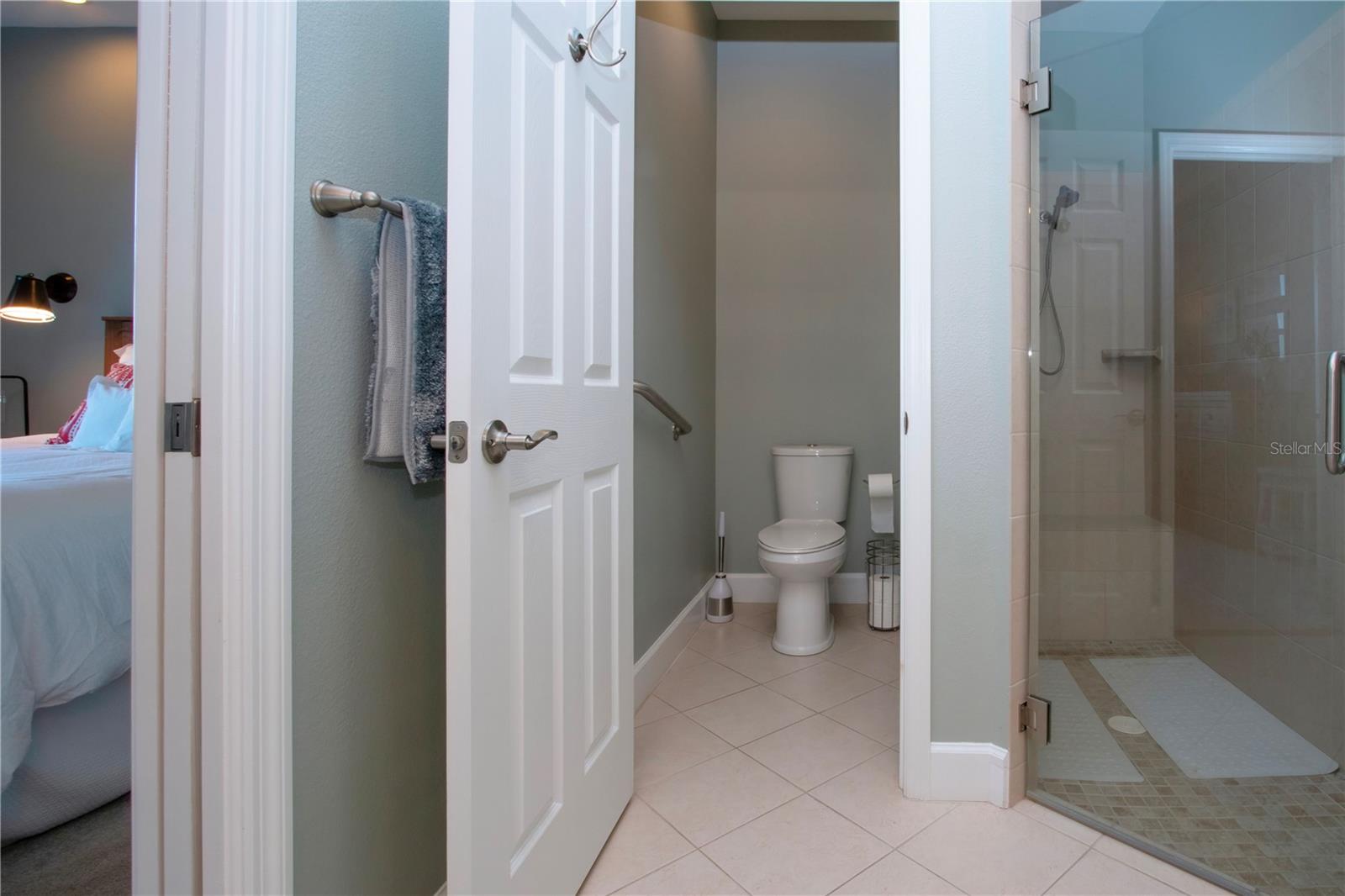 2501 SAPPHIRE GREENS LN, SUN CITY CENTER, FL, 33573