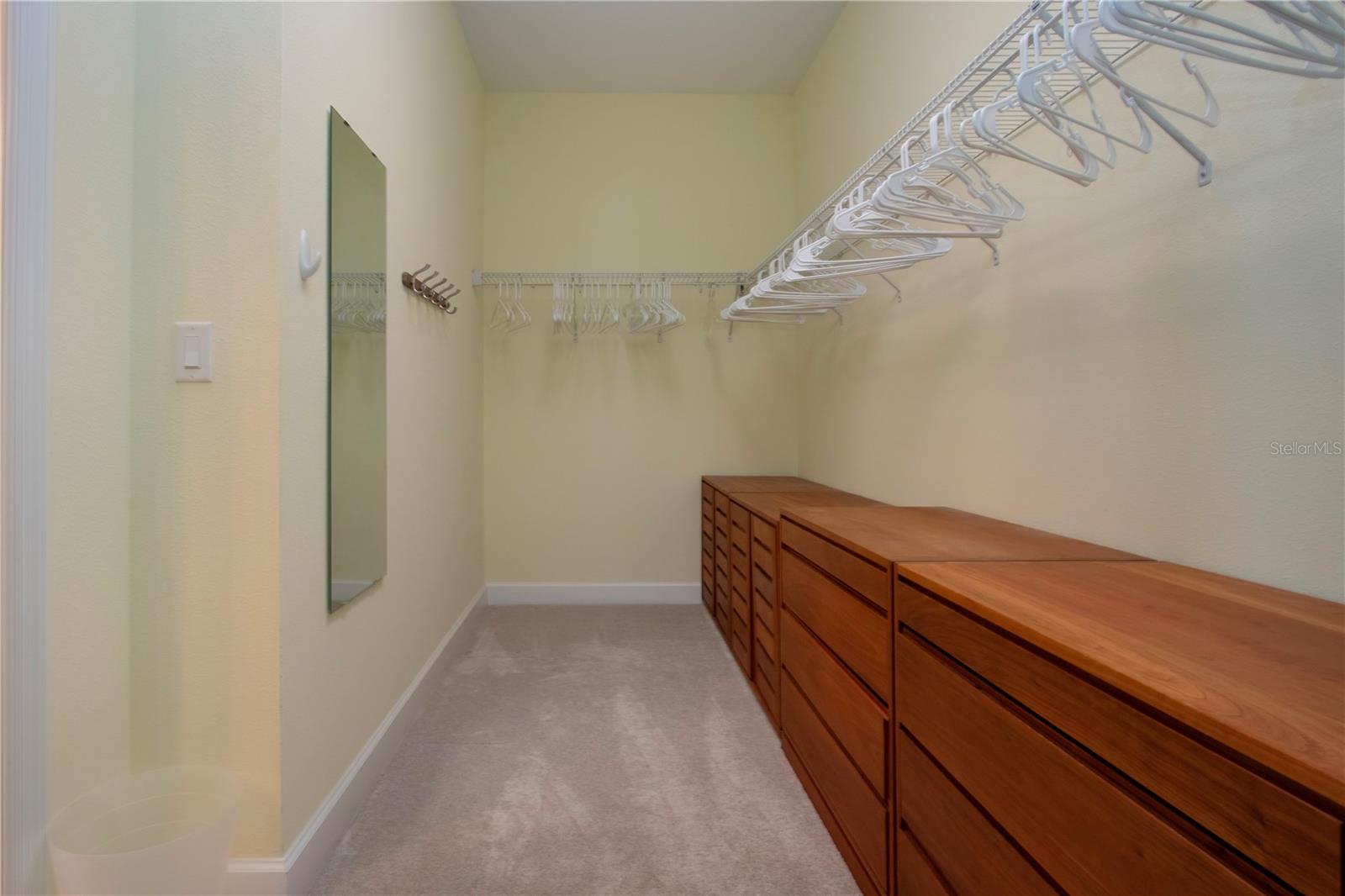 2501 SAPPHIRE GREENS LN, SUN CITY CENTER, FL, 33573