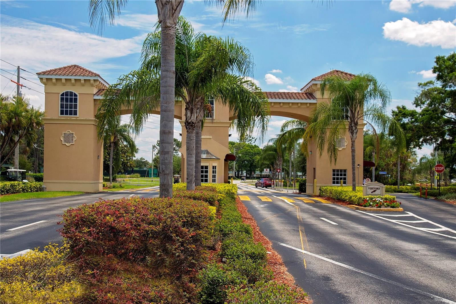 2501 SAPPHIRE GREENS LN, SUN CITY CENTER, FL, 33573
