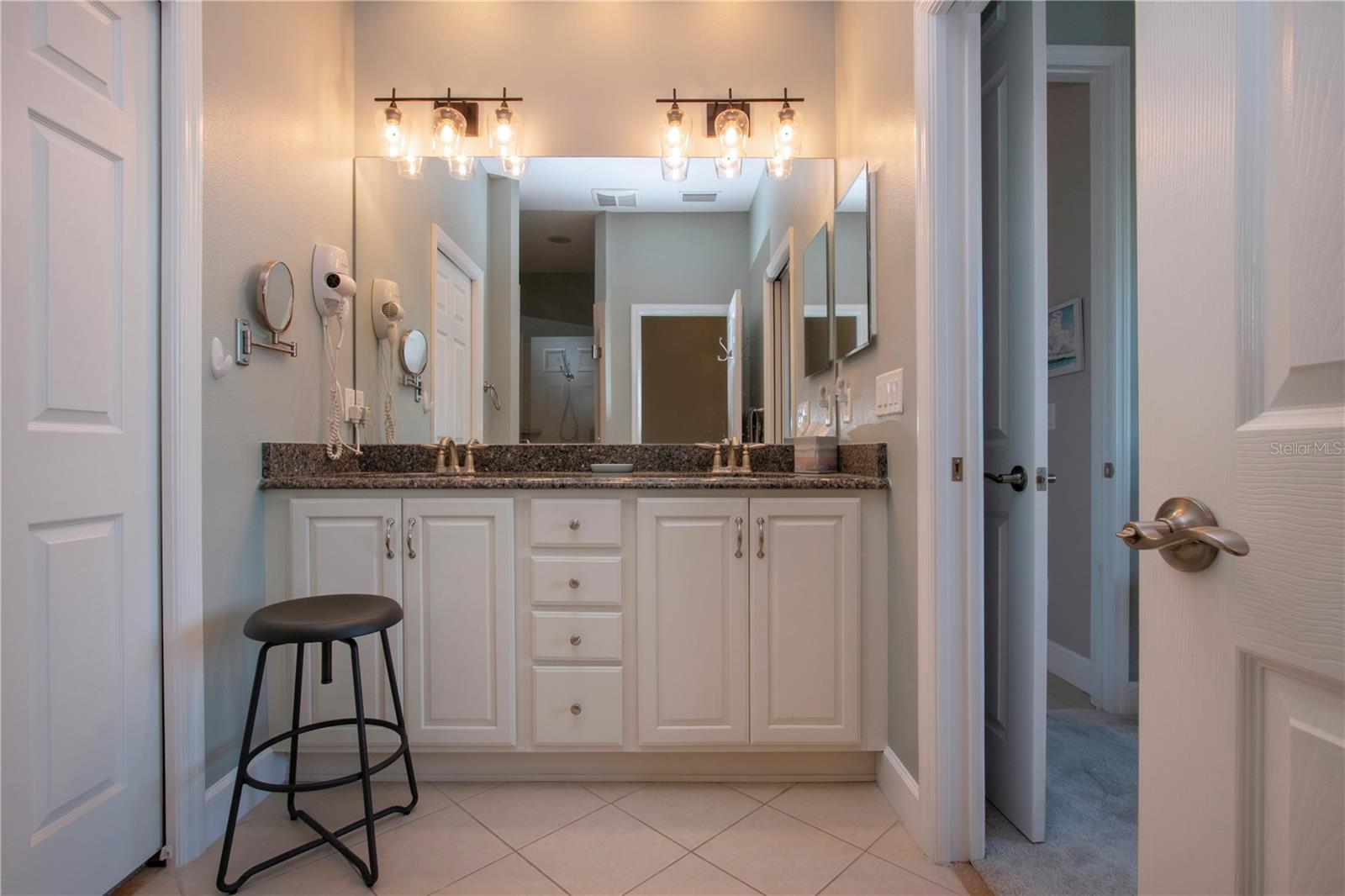 2501 SAPPHIRE GREENS LN, SUN CITY CENTER, FL, 33573