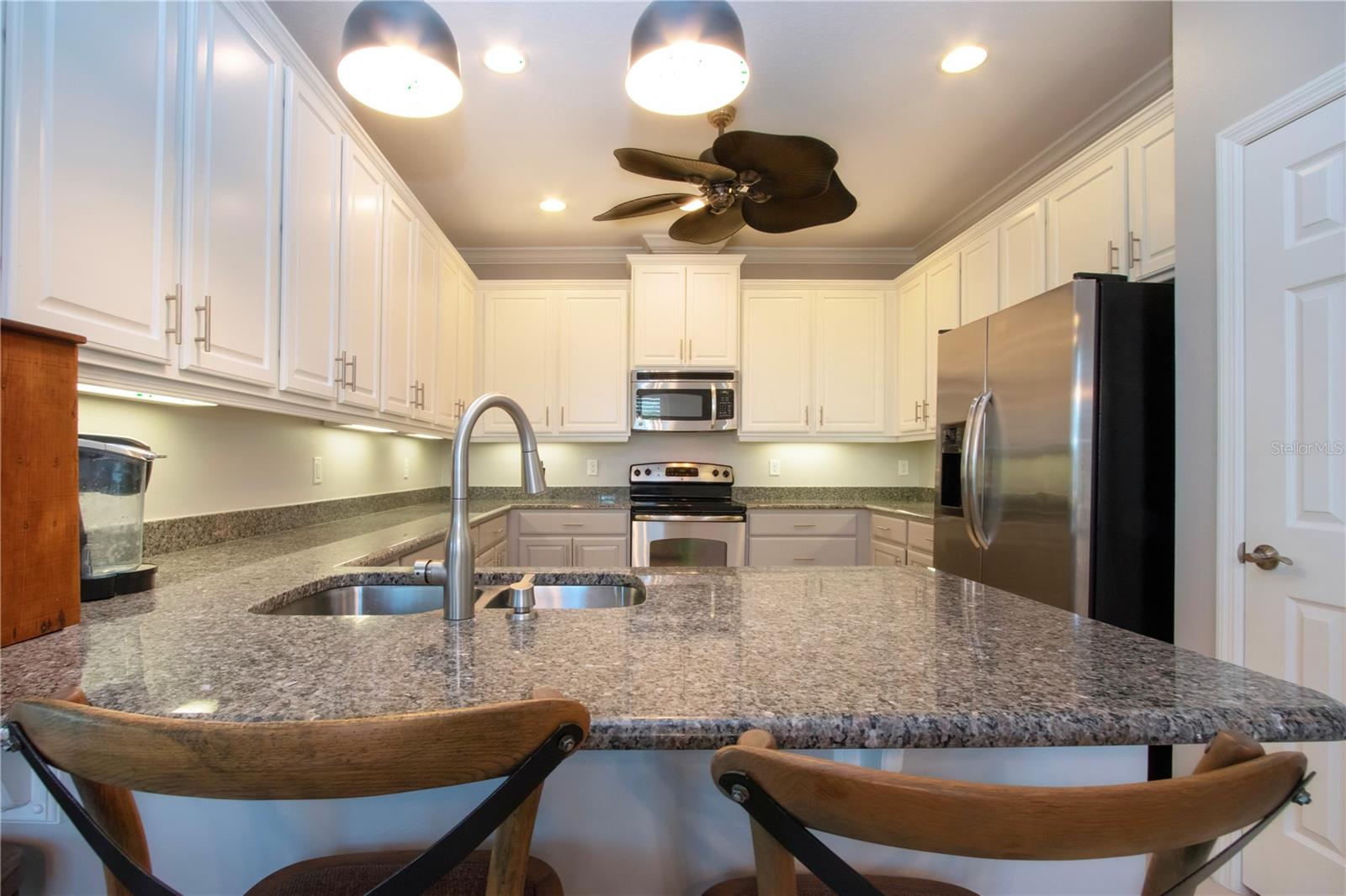 2501 SAPPHIRE GREENS LN, SUN CITY CENTER, FL, 33573