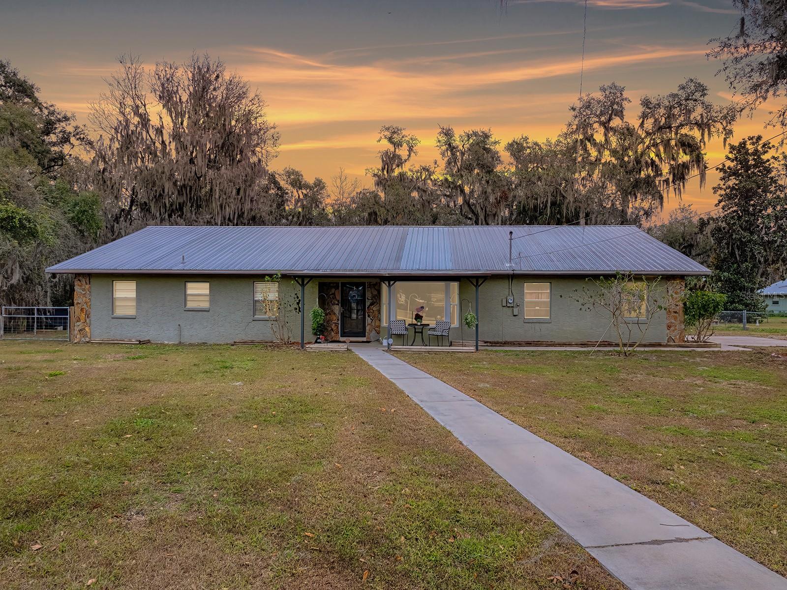 1029 CR 452A, LAKE PANASOFFKEE, FL, 33538