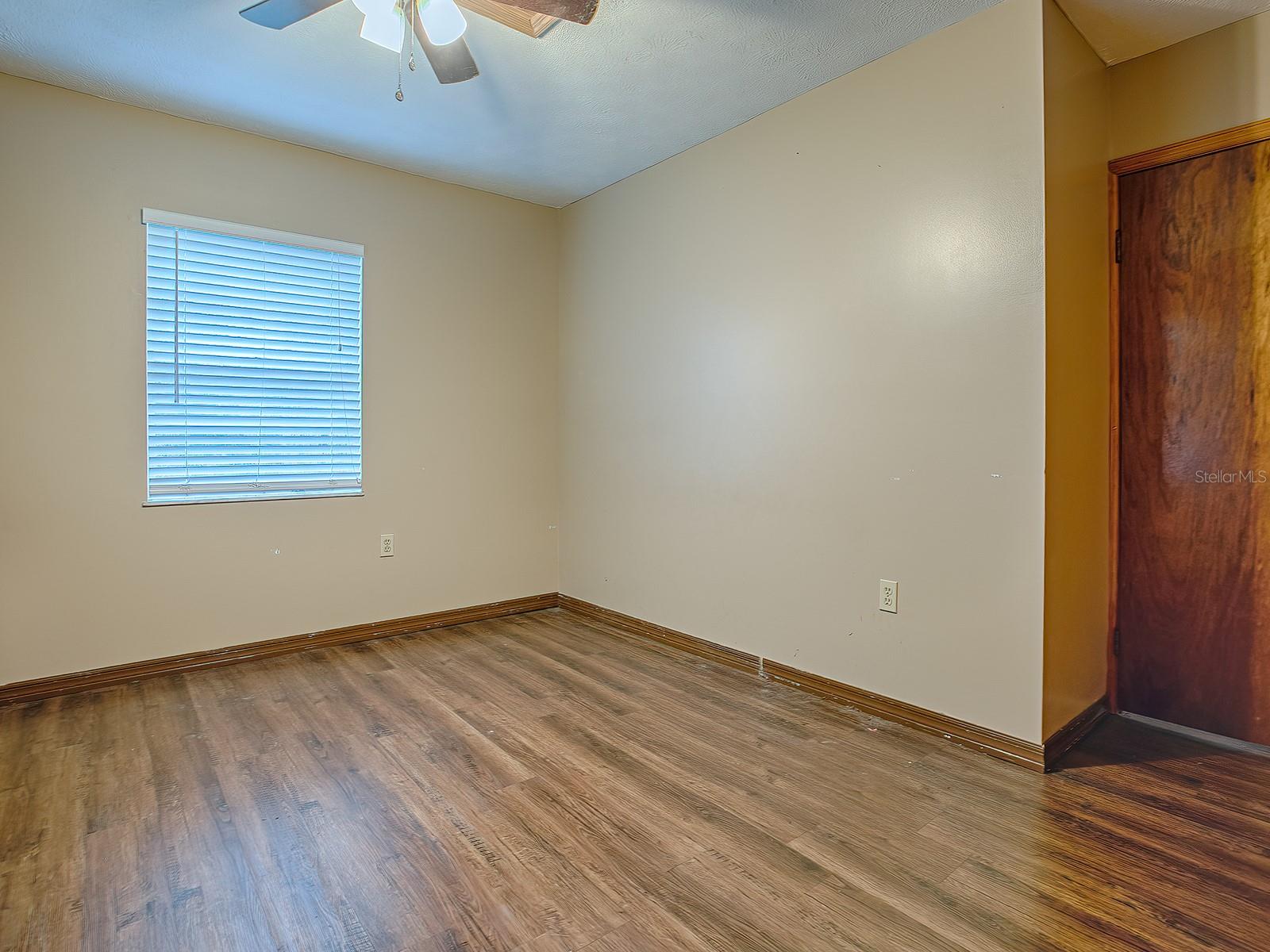 1029 CR 452A, LAKE PANASOFFKEE, FL, 33538