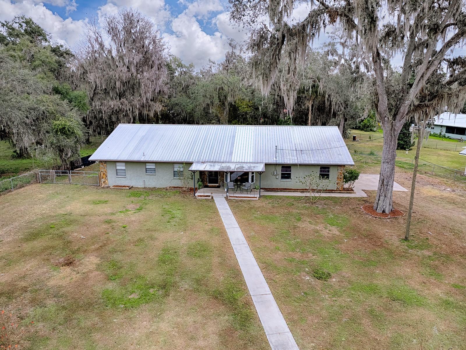 1029 CR 452A, LAKE PANASOFFKEE, FL, 33538