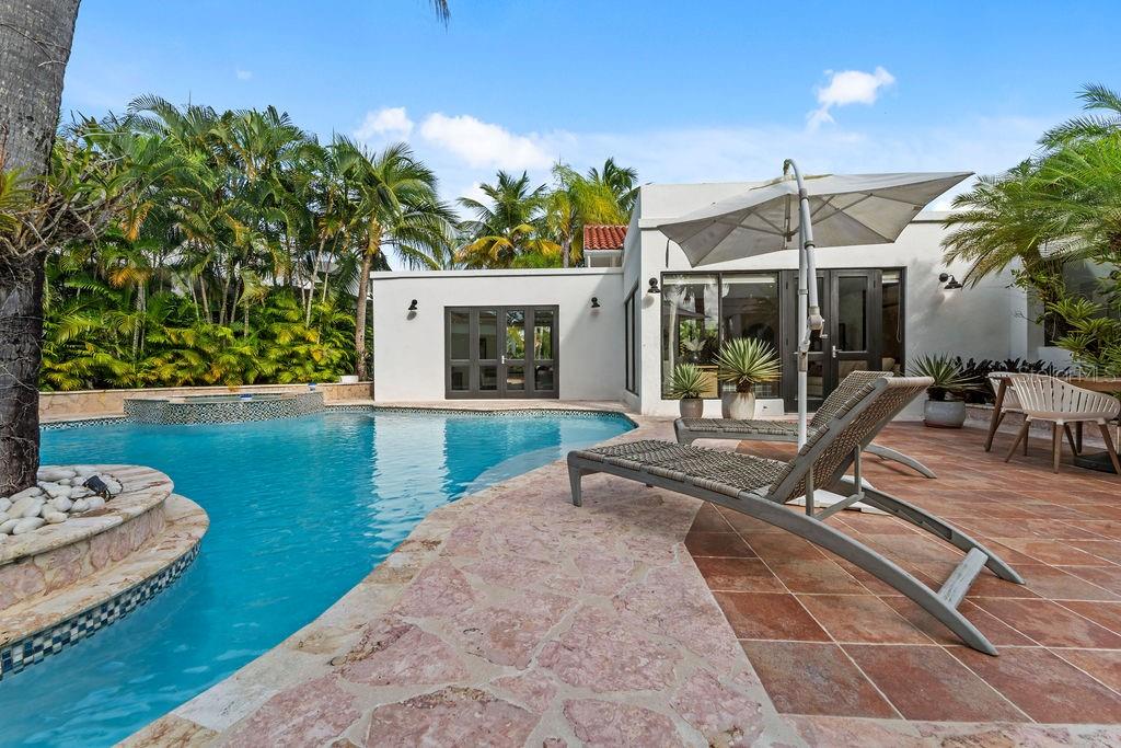 PR9111181 Property Photo