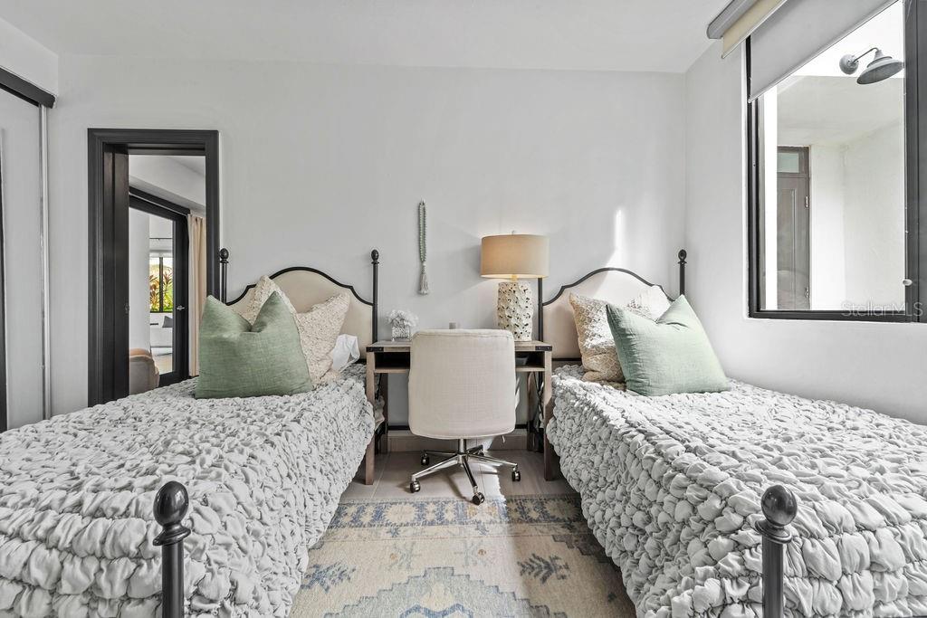 PR9111181 Property Photo