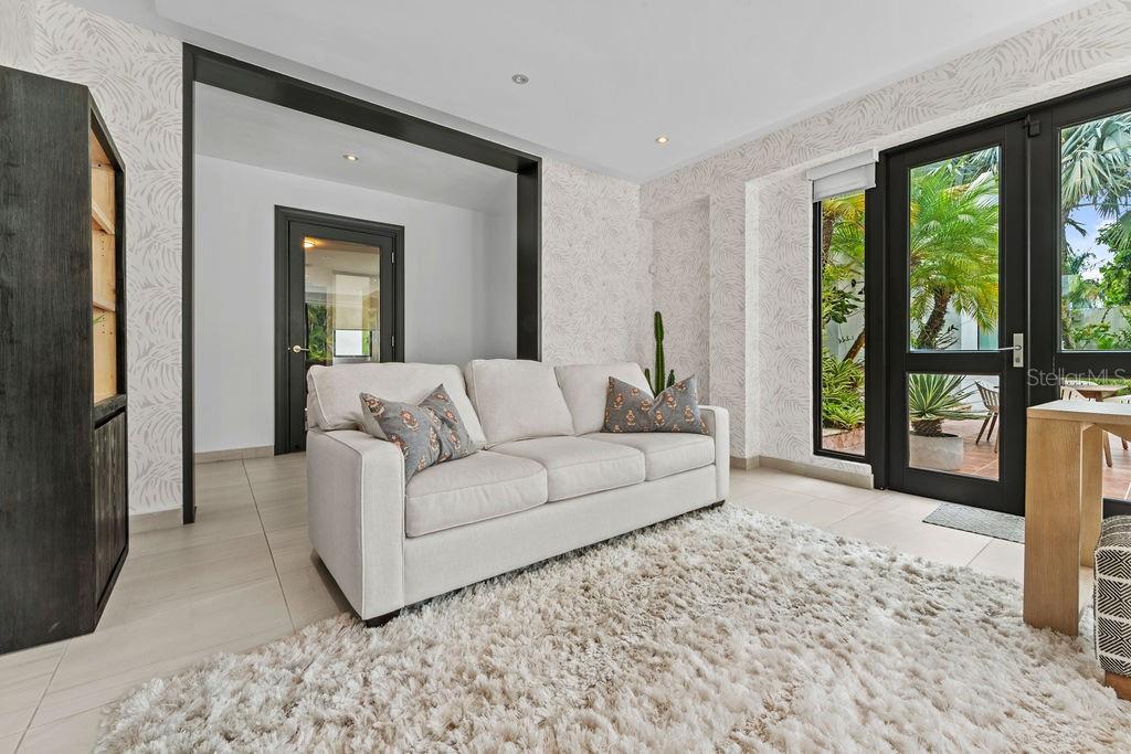 PR9111181 Property Photo