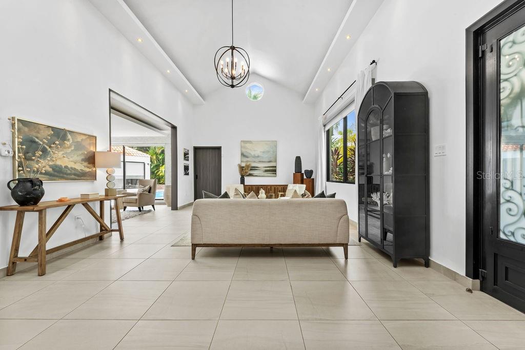 PR9111181 Property Photo