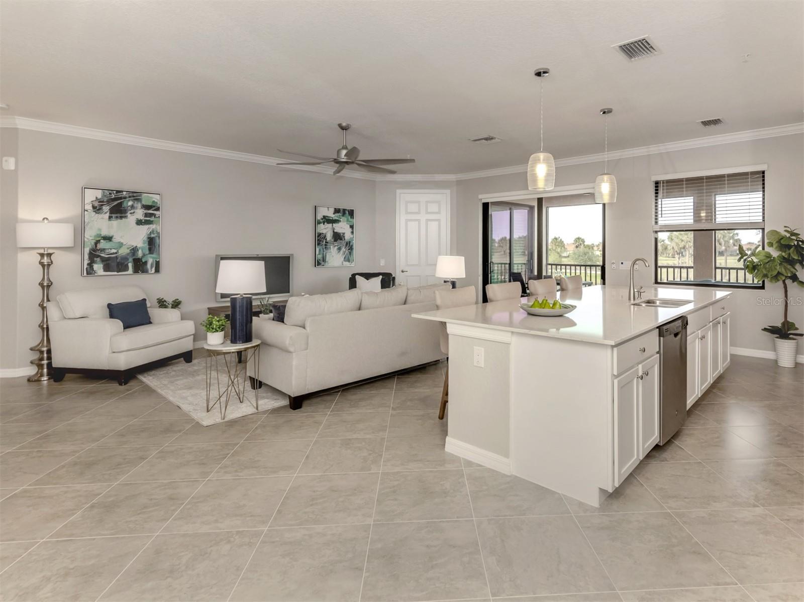 10792 TARFLOWER DR #202, VENICE, FL, 34293