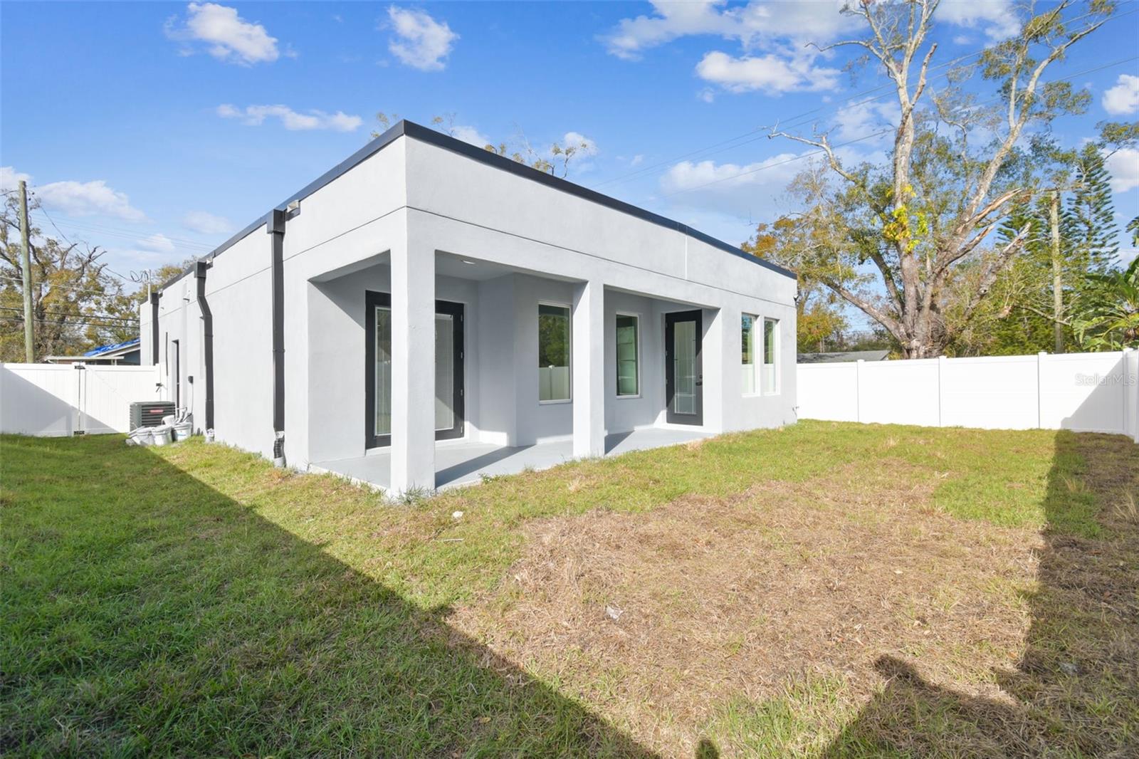 7711 N ORLEANS AVE, TAMPA, FL, 33604