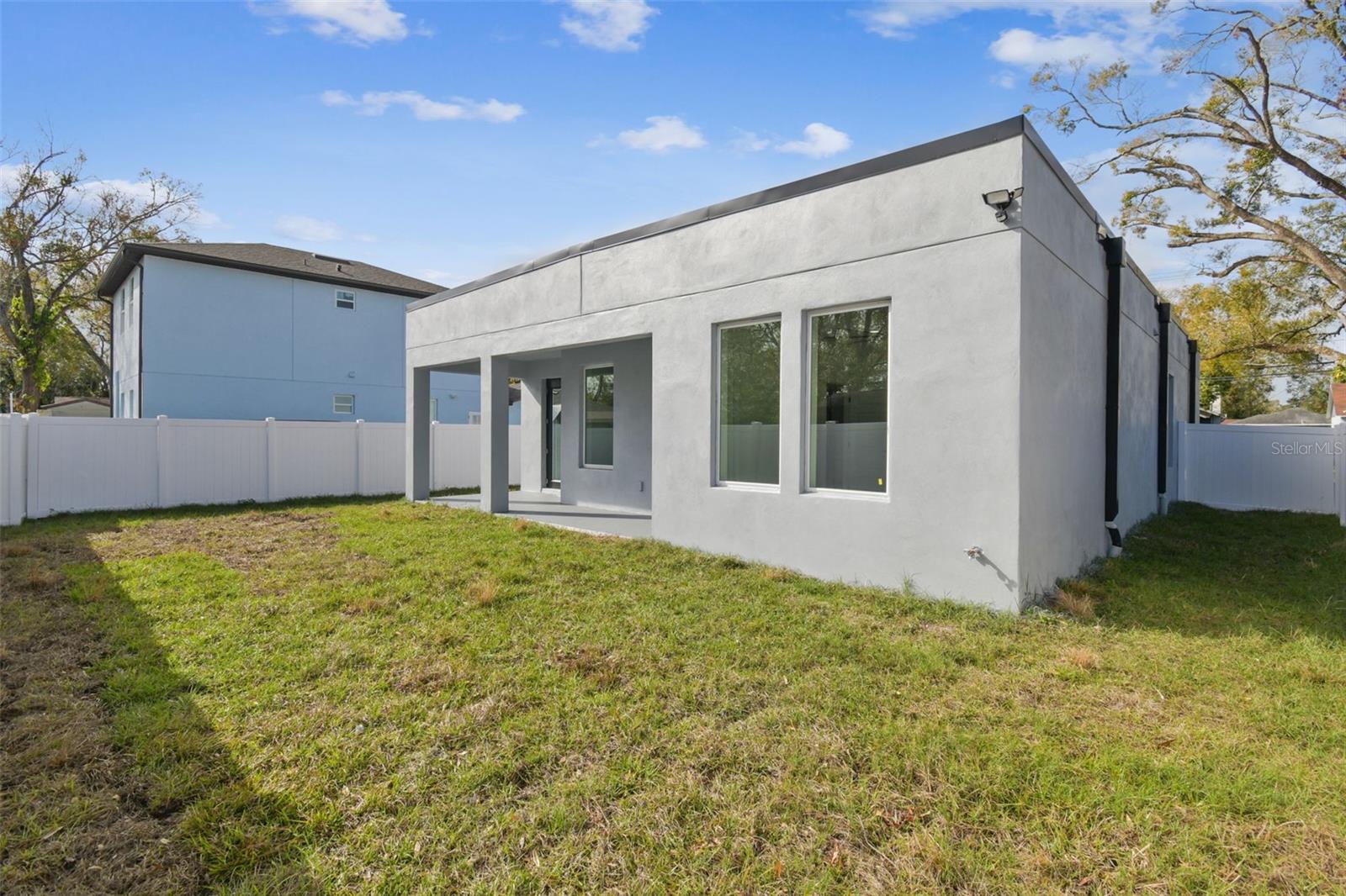 7711 N ORLEANS AVE, TAMPA, FL, 33604