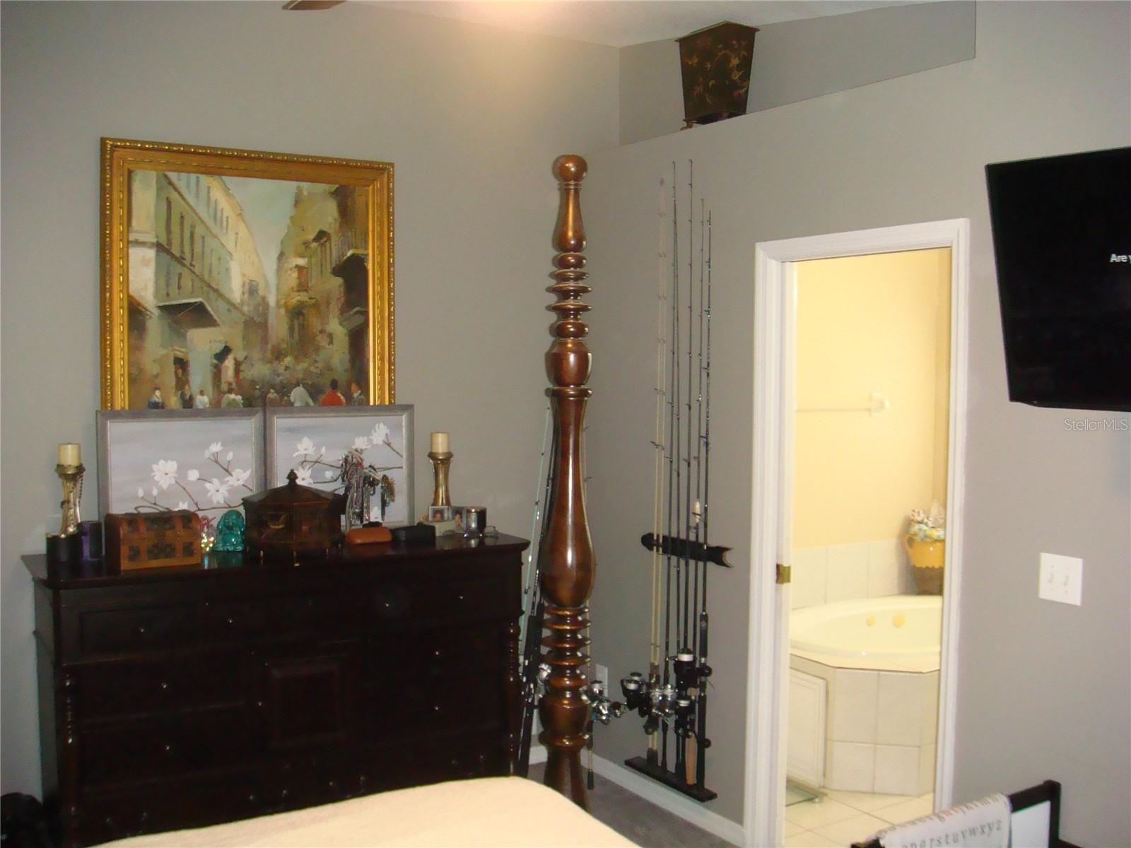 960 LAKEWOOD DR, DUNEDIN, FL, 34698