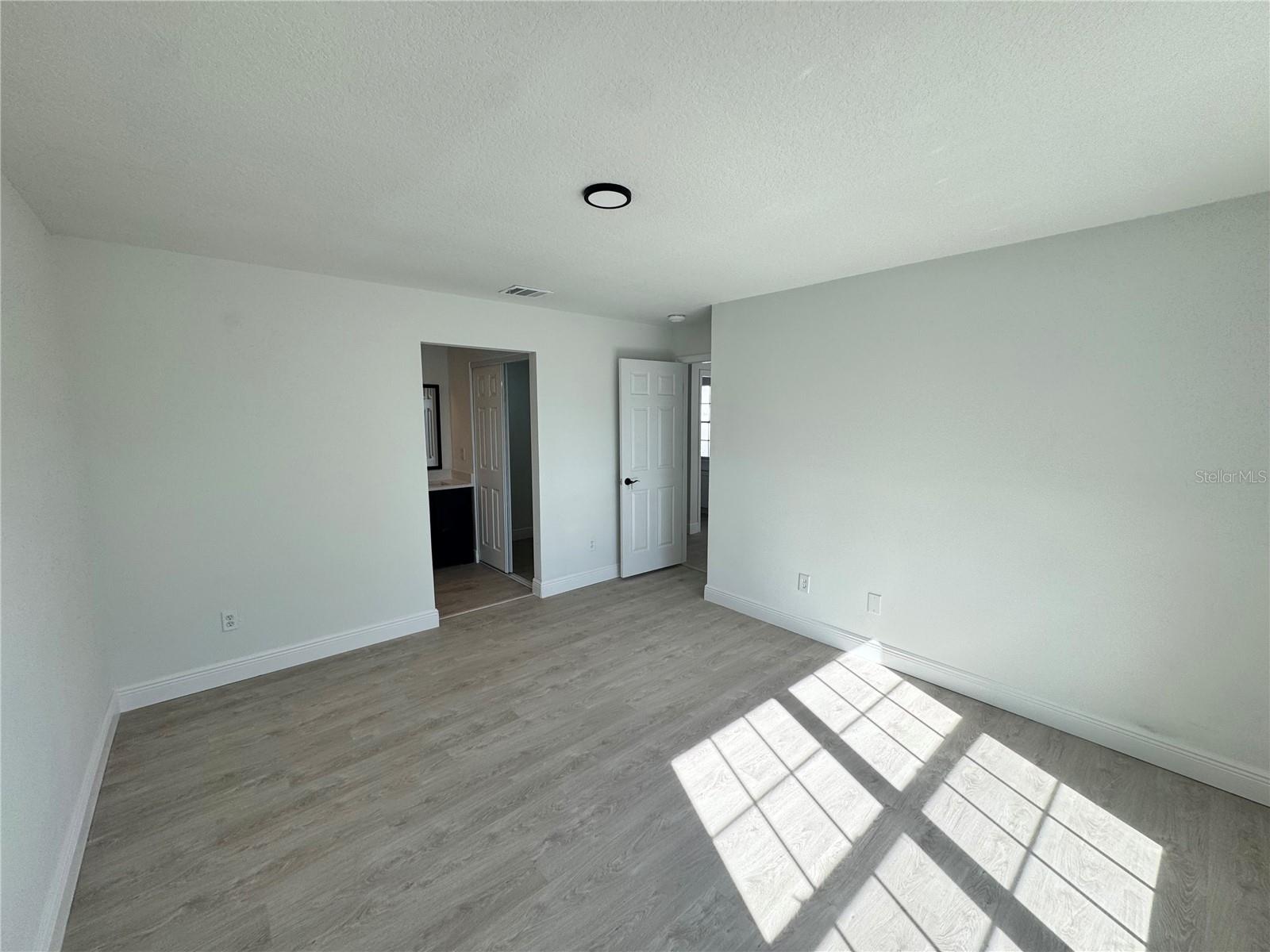 7450 CROOKED LAKE CIR, ORLANDO, FL, 32818