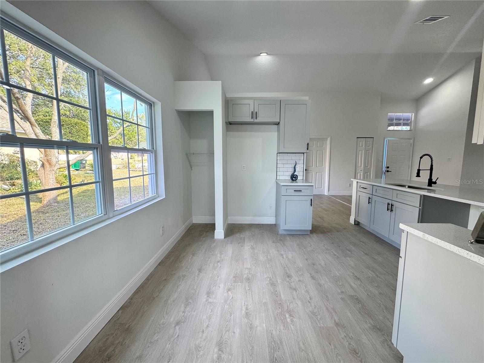 7450 CROOKED LAKE CIR, ORLANDO, FL, 32818