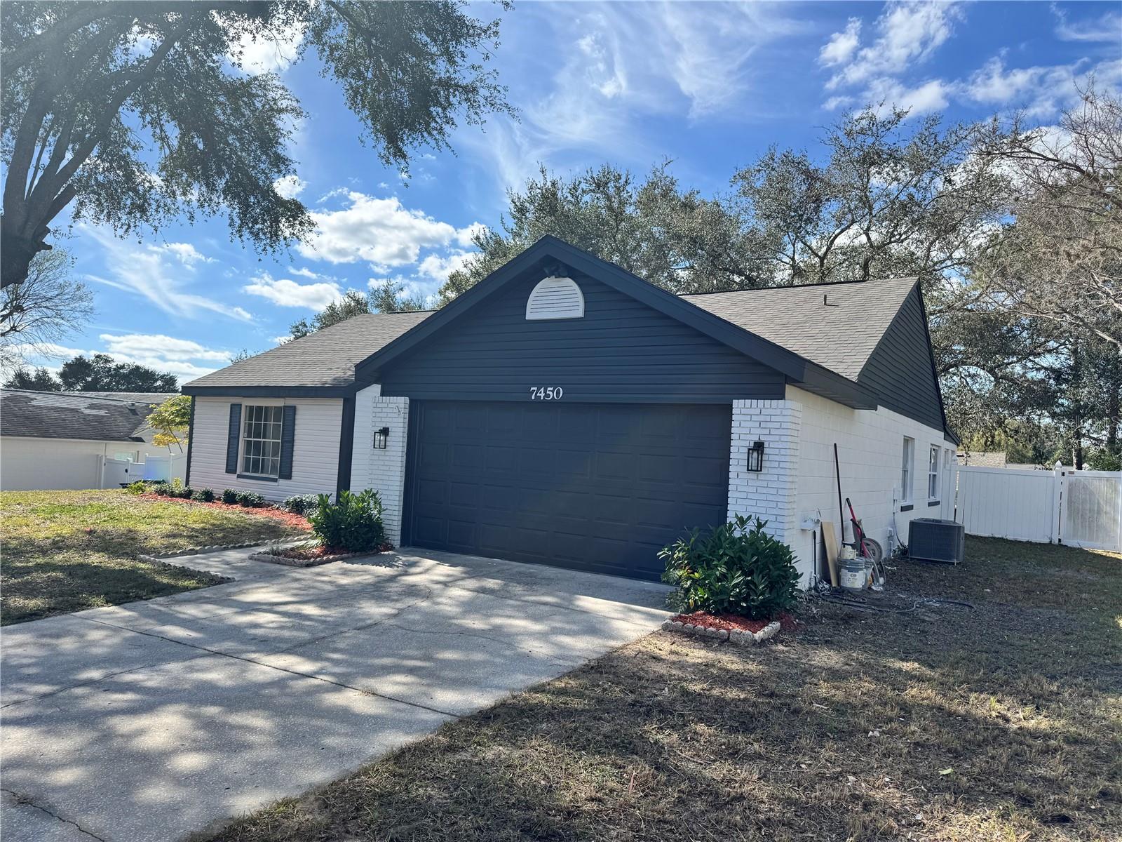7450 CROOKED LAKE CIR, ORLANDO, FL, 32818