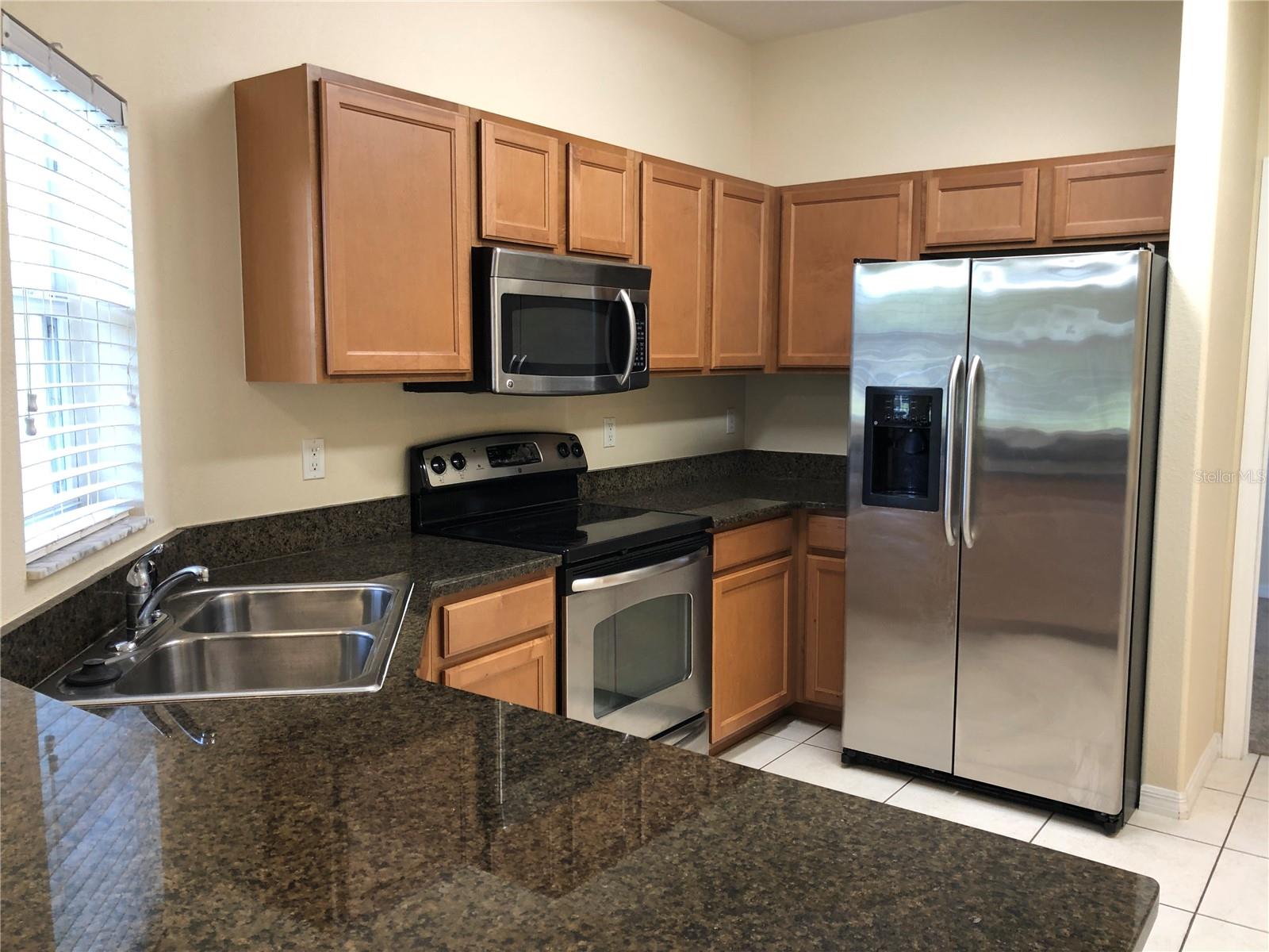 4171 WINDING VINE DR, LAKELAND, FL, 33812