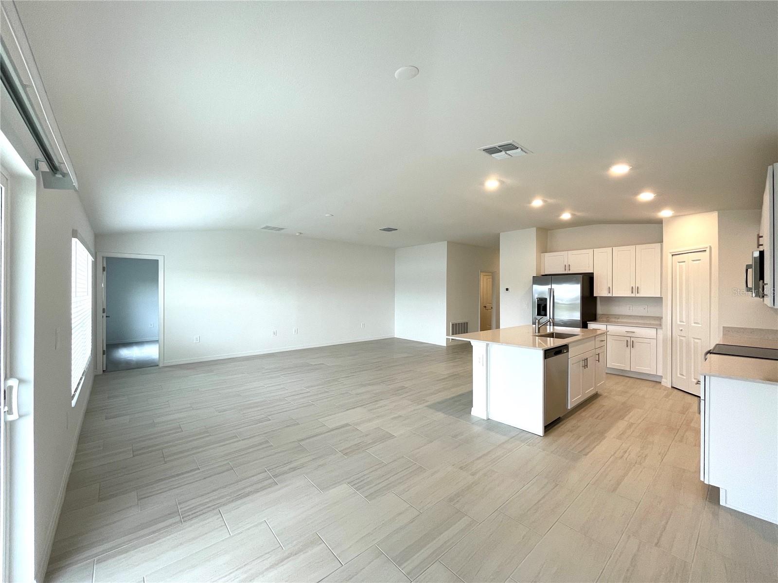 8321 BELLA MAR TRAIL, PARRISH, FL, 34219