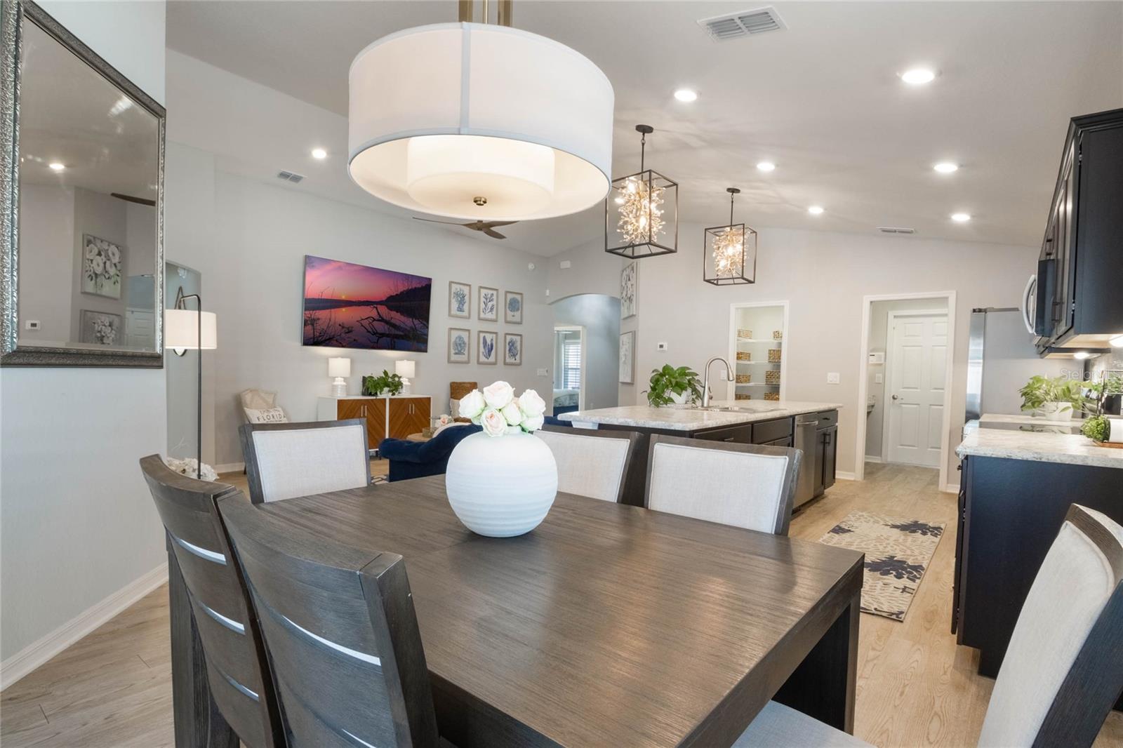 921 FIRST DR, EAGLE LAKE, FL, 33839
