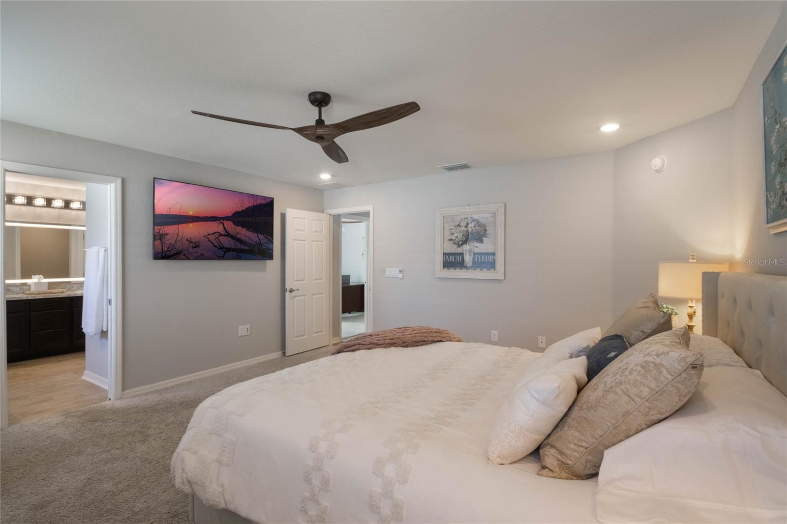 921 FIRST DR, EAGLE LAKE, FL, 33839