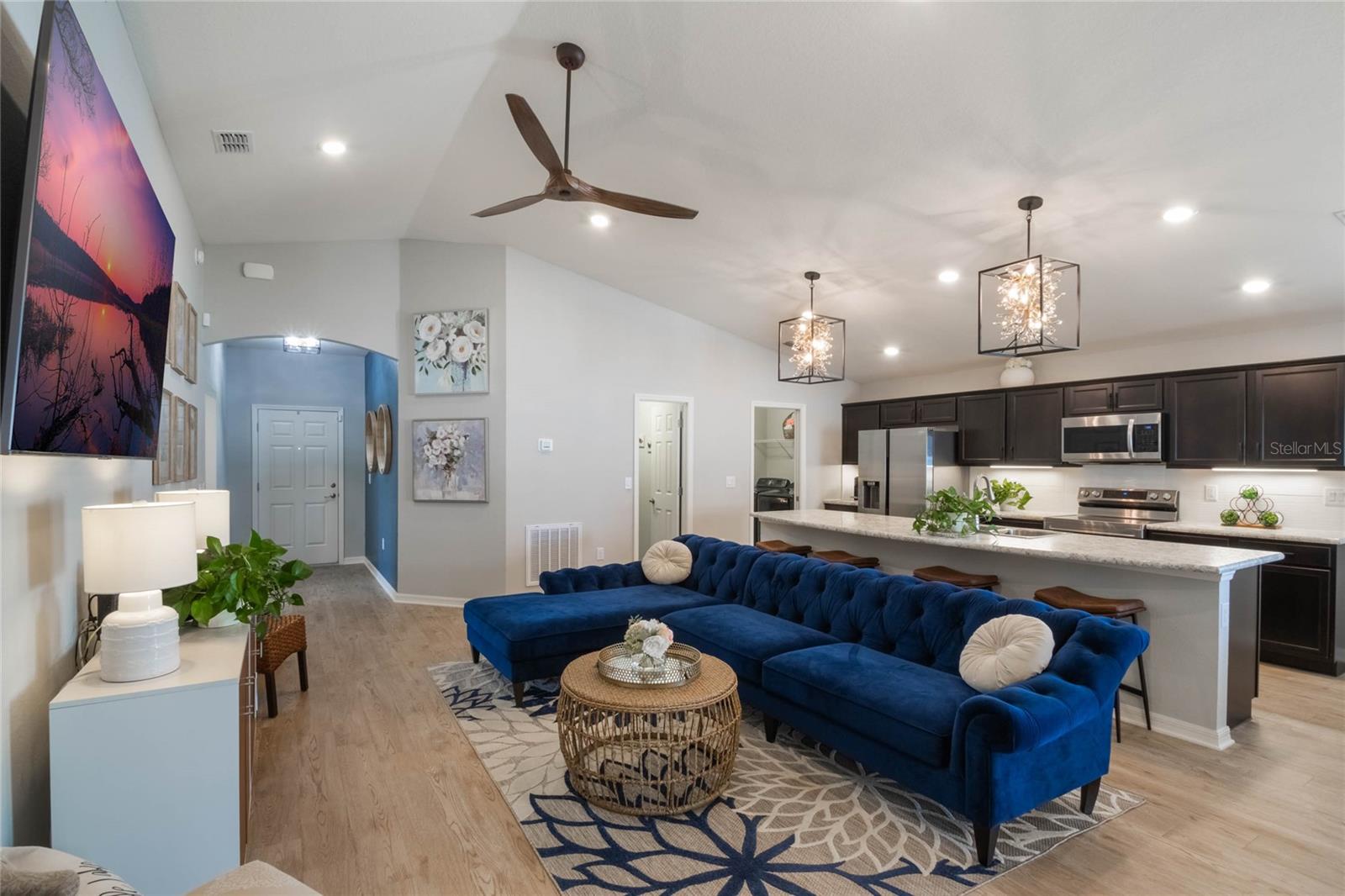 921 FIRST DR, EAGLE LAKE, FL, 33839