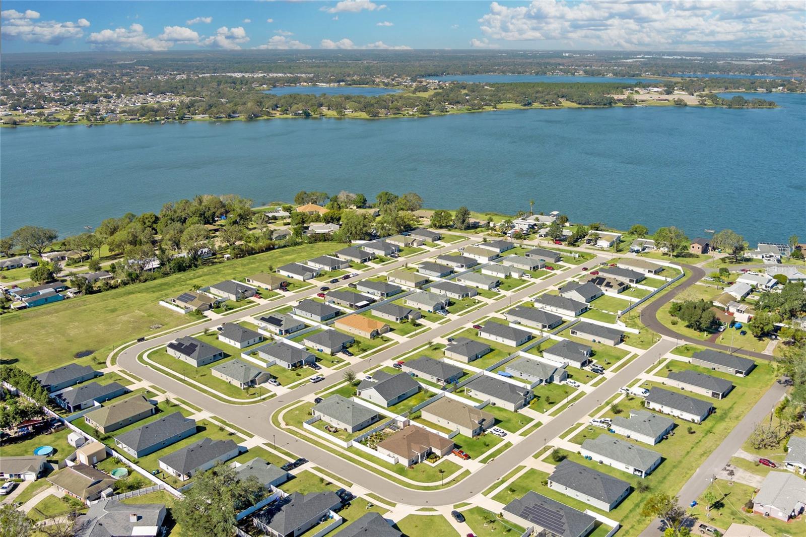 921 FIRST DR, EAGLE LAKE, FL, 33839