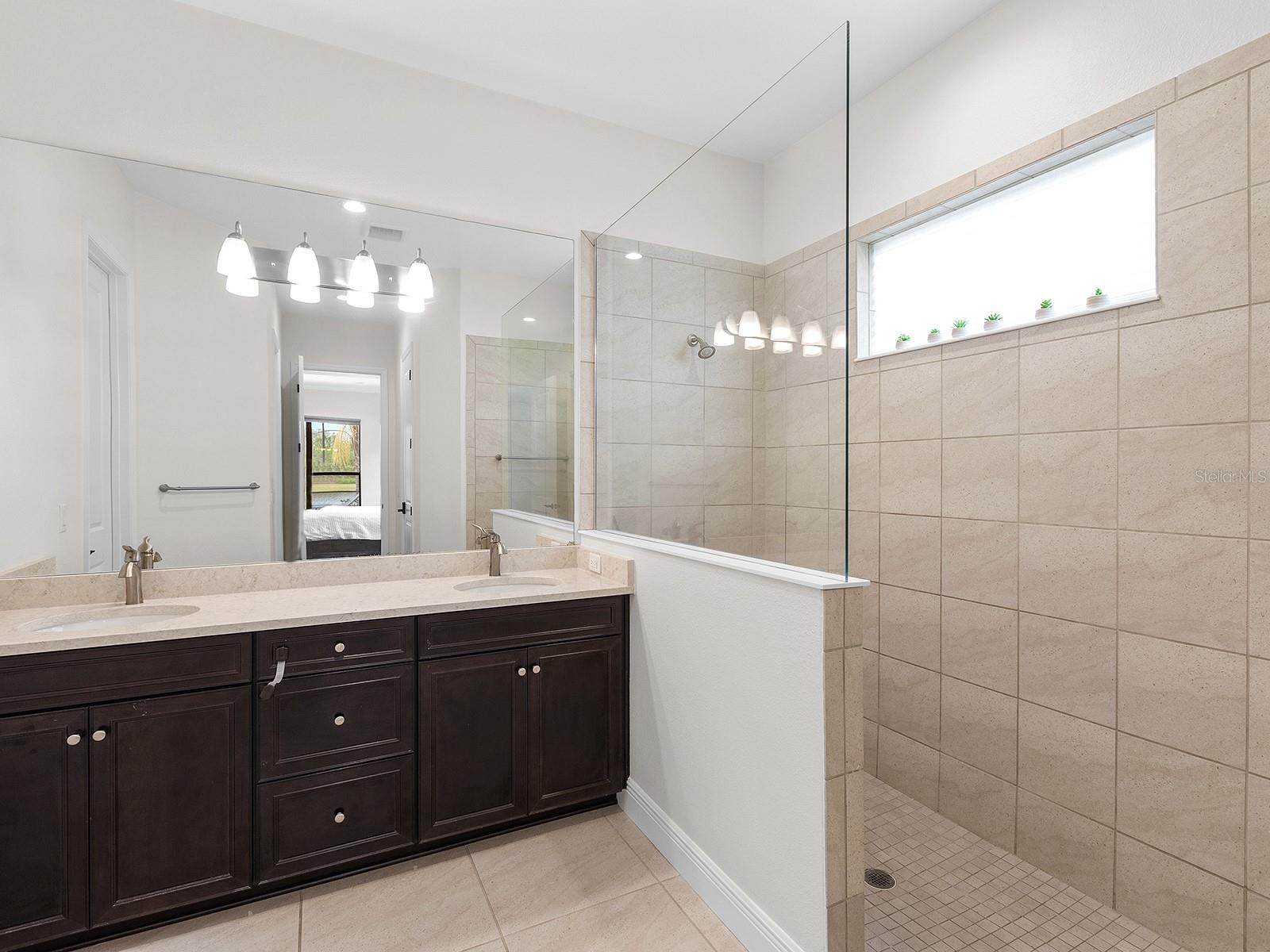 7220 WHITTLEBURY TRL, LAKEWOOD RANCH, FL, 34202