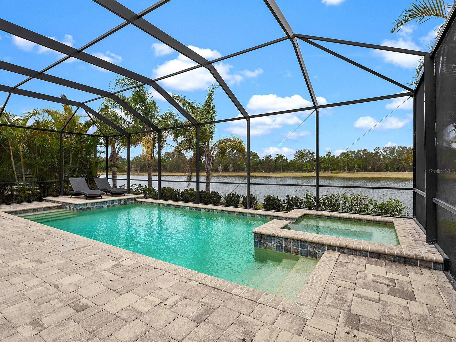 7220 WHITTLEBURY TRL, LAKEWOOD RANCH, FL, 34202