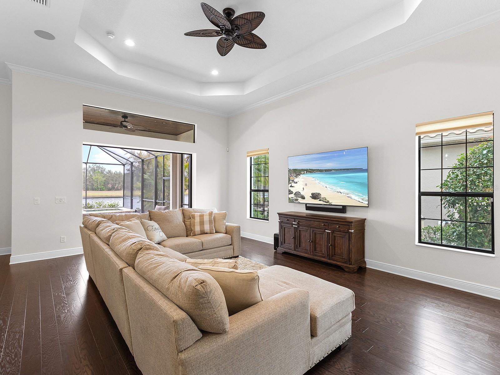 7220 WHITTLEBURY TRL, LAKEWOOD RANCH, FL, 34202