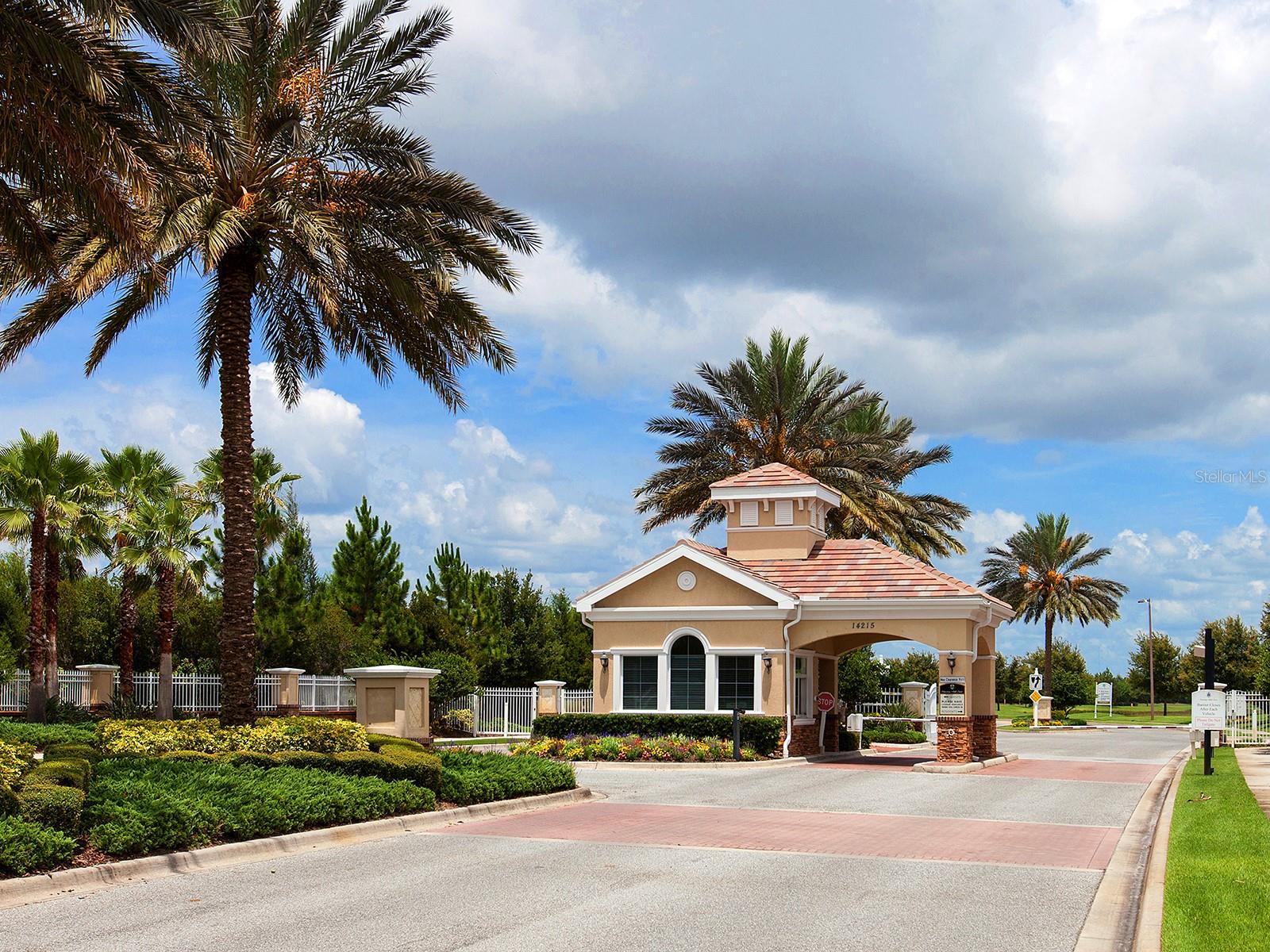 7220 WHITTLEBURY TRL, LAKEWOOD RANCH, FL, 34202