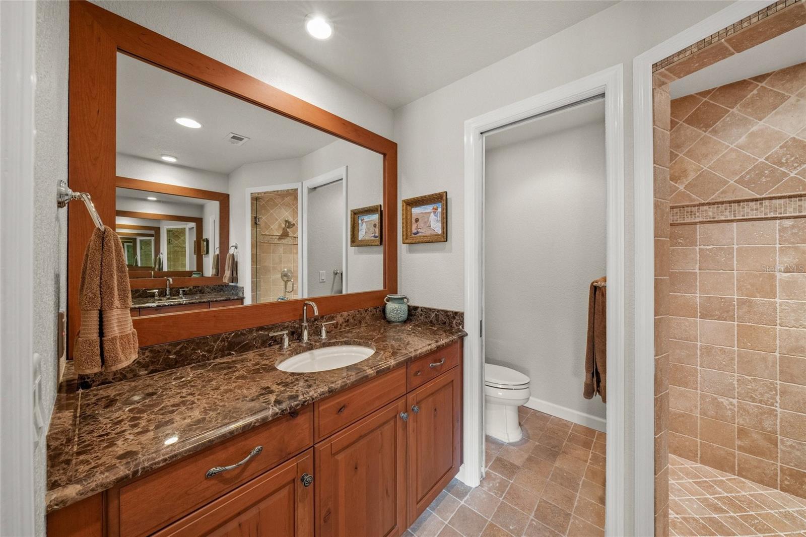 523 N SPOONBILL DR, SARASOTA, FL, 34236