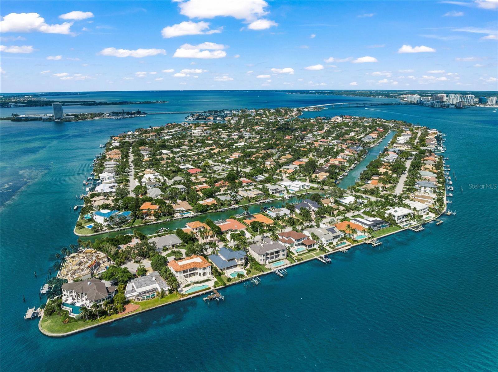 523 N SPOONBILL DR, SARASOTA, FL, 34236