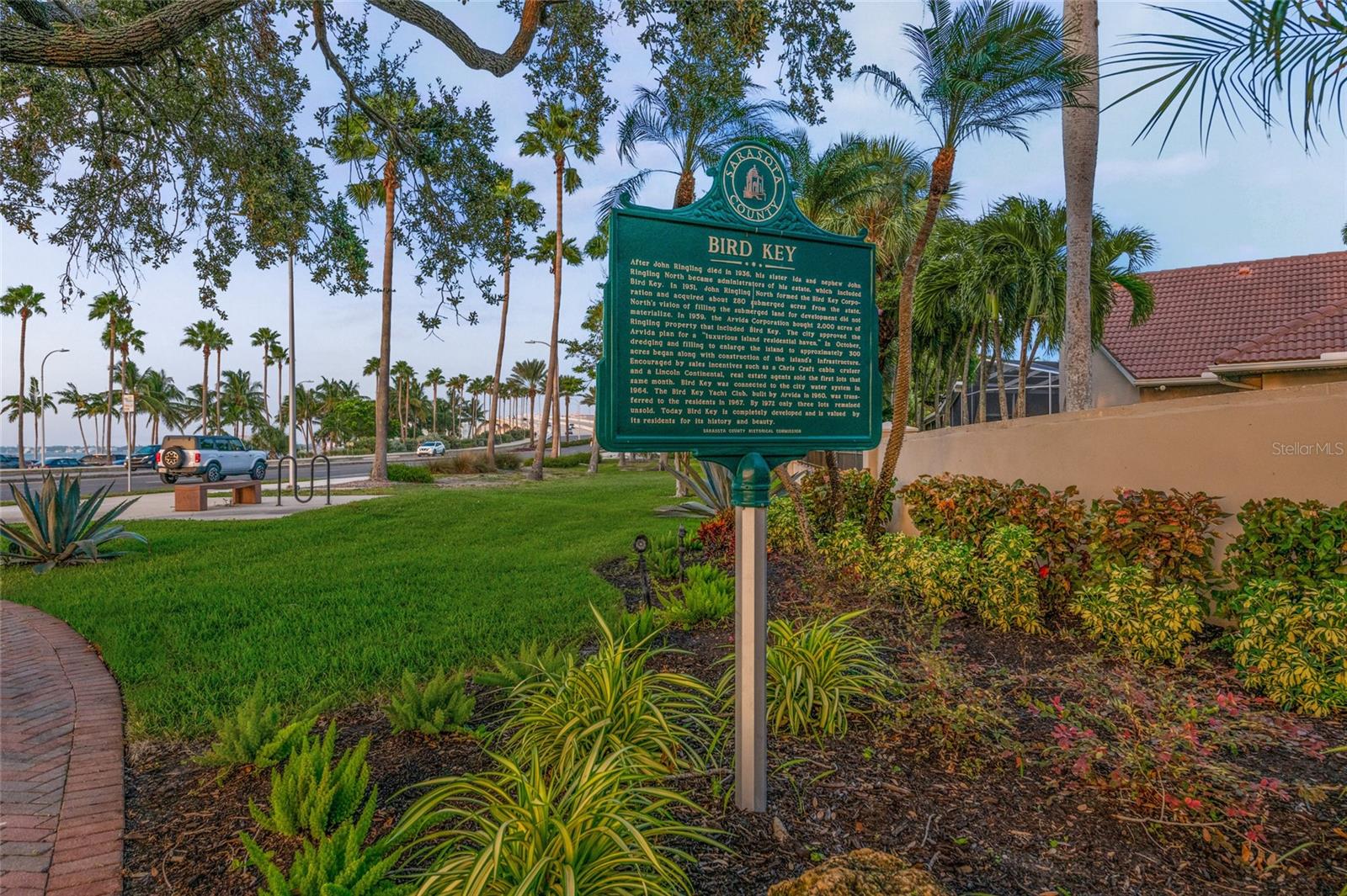 523 N SPOONBILL DR, SARASOTA, FL, 34236